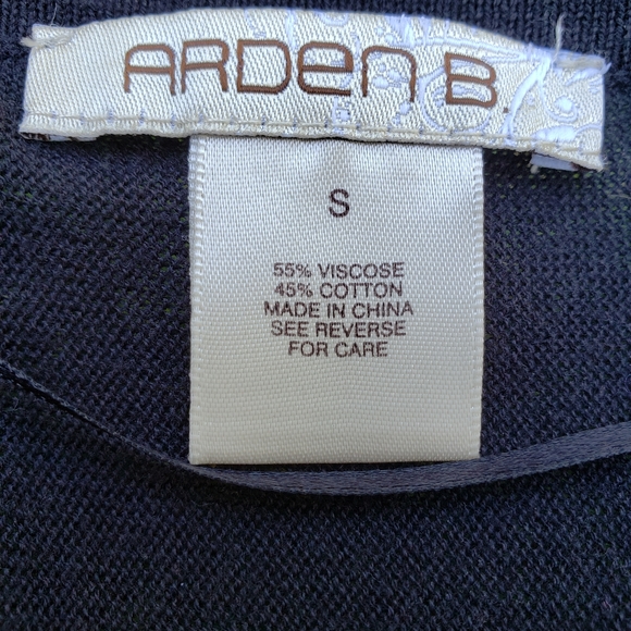 Arden B., Small, Black w/ tiger stripe sequins. - Picture 3 of 8